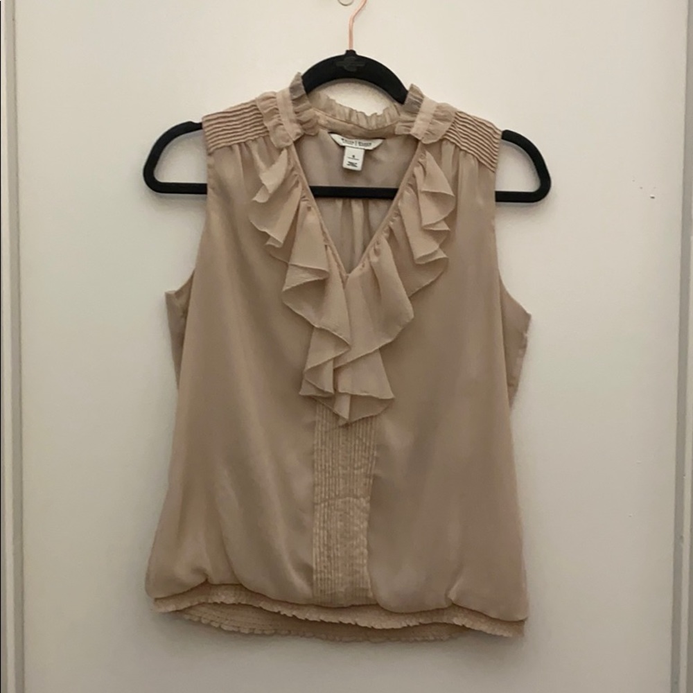 White House | Black Market Top